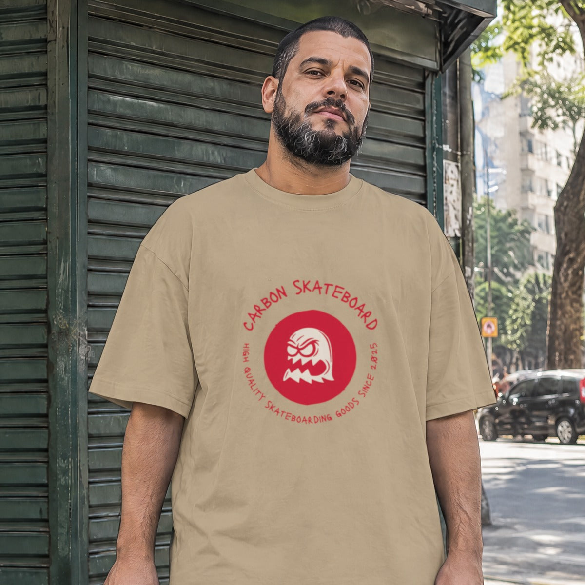 Carimbo areia: vestida na rua