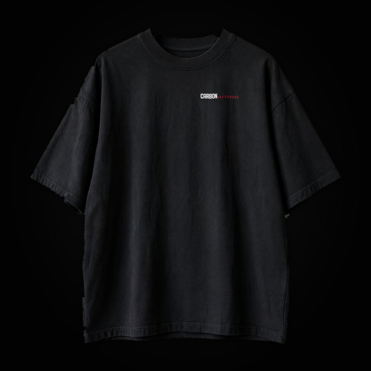 Lockup preta: camiseta em fundo preto