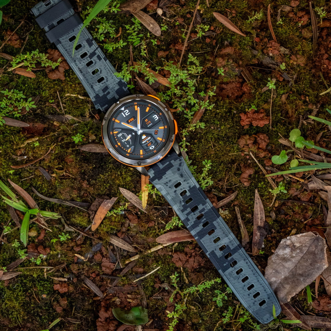 Smartwatch Carbon Odyssey