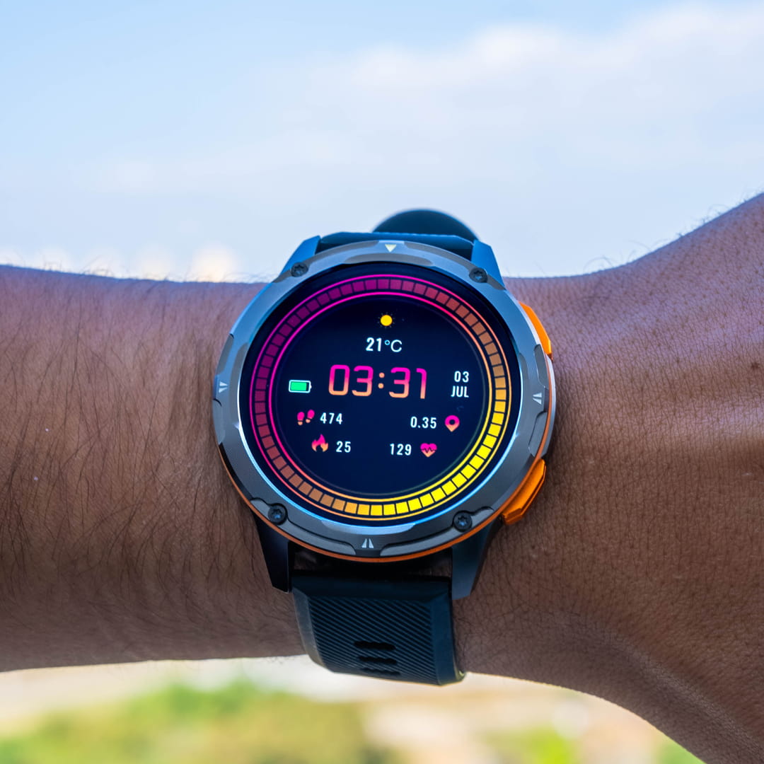 Smartwatch Carbon Odyssey