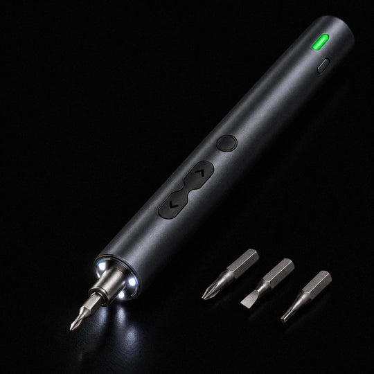 Ponta da Chave de Fenda Elétrica Carbon com as luzes acesas