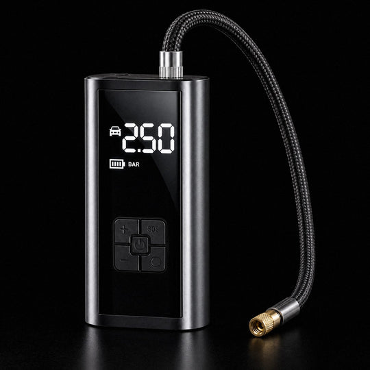 Compressor de Pneu Carbon em fundo preto